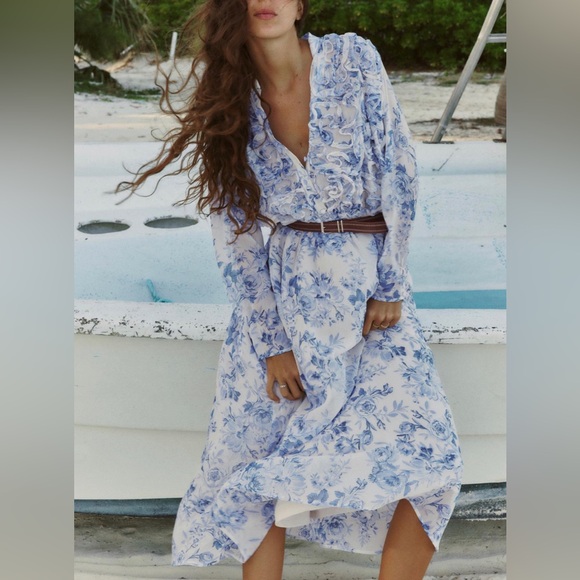 Zara Dresses & Skirts - Zara Blue & White Ruffled Printed Dress